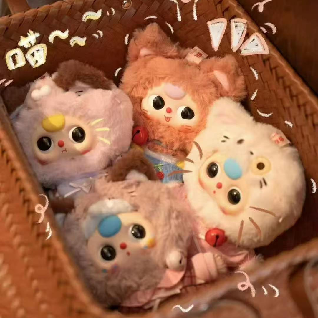 Baby Three Kitten Wardrobe blindbox